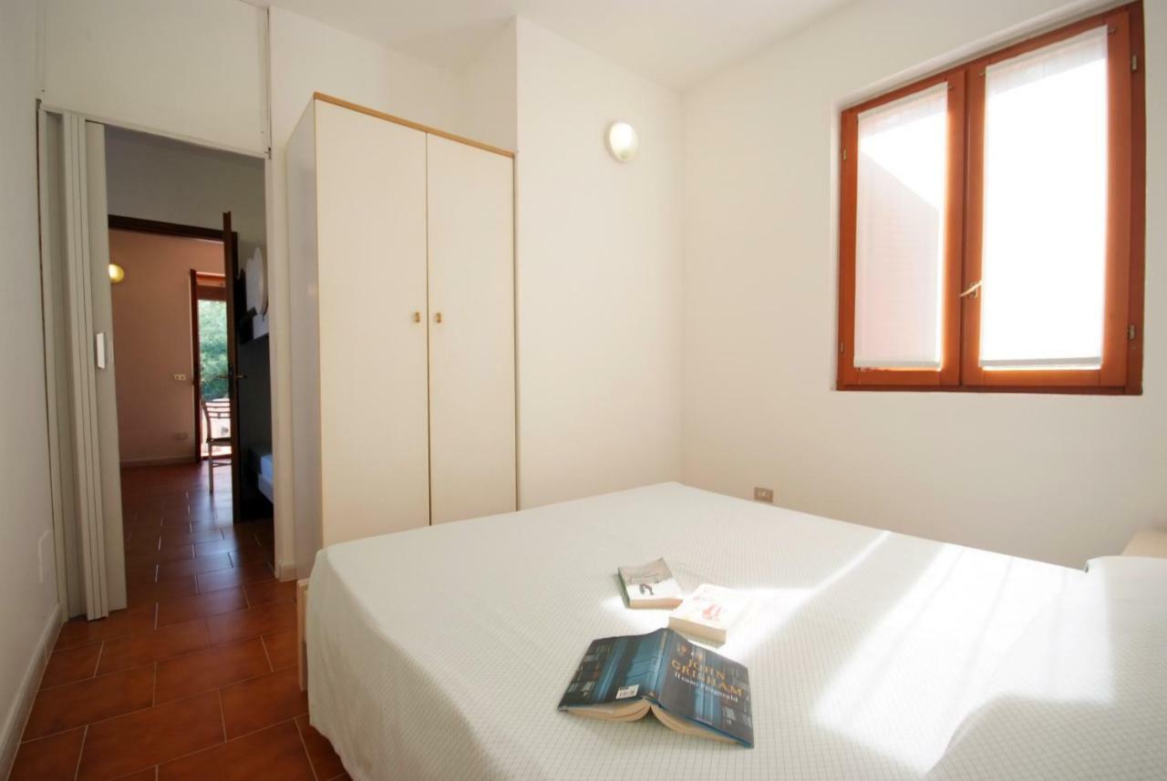 Casa Del Golfo Aparthotel Лакона Екстериор снимка