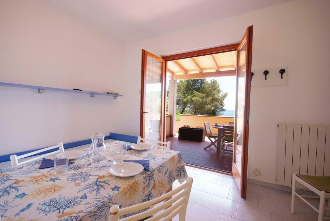 Casa Del Golfo Aparthotel Лакона Екстериор снимка